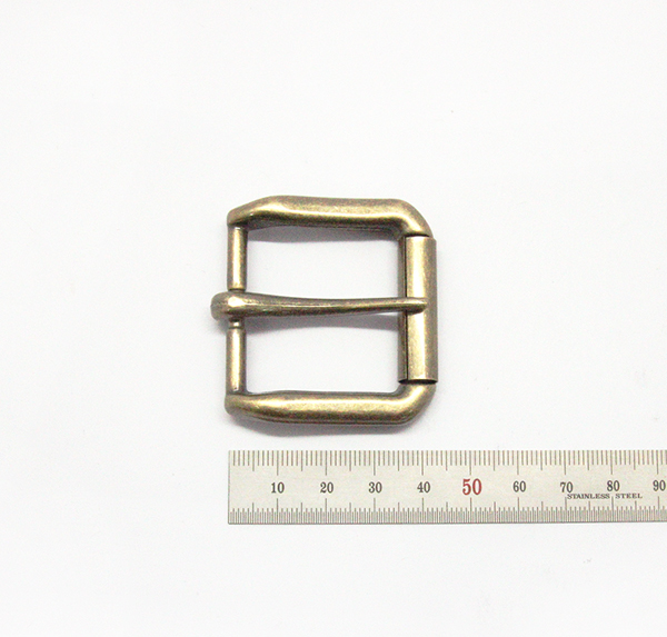 1642-09 Napa Buckle 1-1/4`` (3.2 cm) Solid Antique Brass