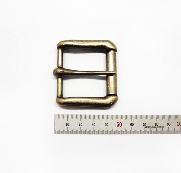 1643-09 Napa Buckle 1-1/2`` (38 mm) Solid Antique Brass